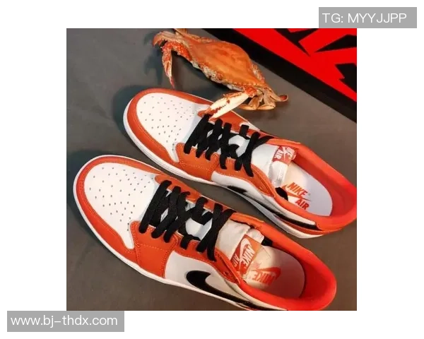 AJ1扣碎篮板篮球鞋全新上市助你轻松征服球场展现个人风格与实力 AJ1扣碎篮板篮球鞋全新上市助你轻松征服球场展现个人风格与实力